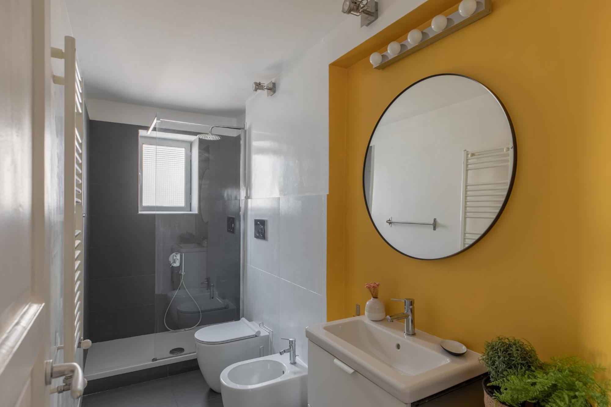 Iflat Minimal Design In The Heart Of * Rome