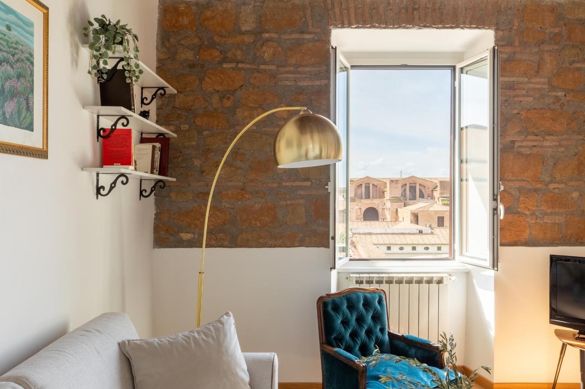 Appartement Iflat Minimal Design In The Heart Of *