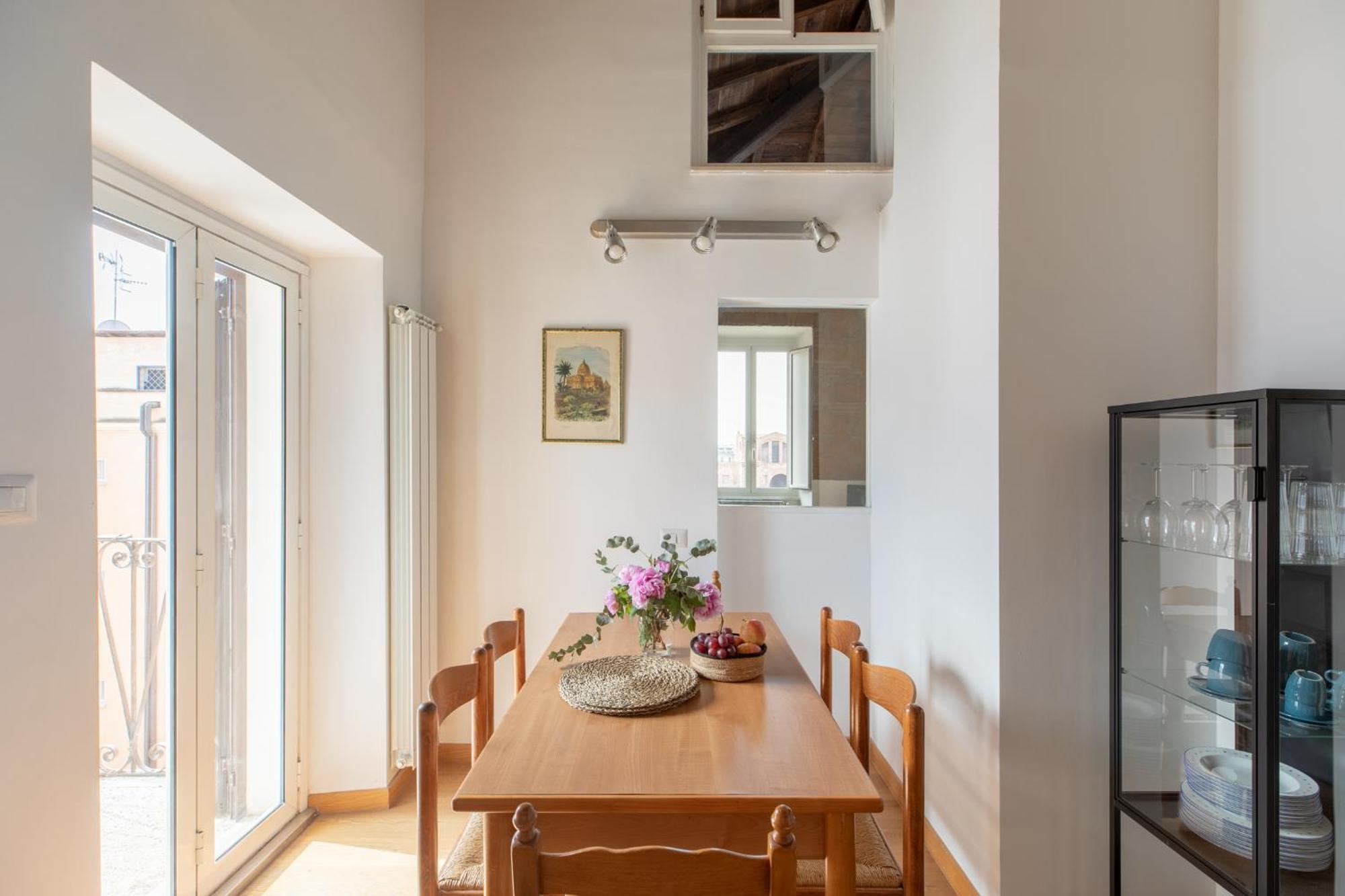 Iflat Minimal Design In The Heart Of Appartement